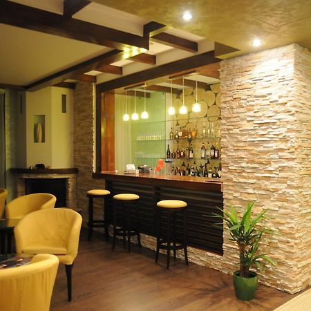Casa Freya Hotel Busteni Bagian luar foto