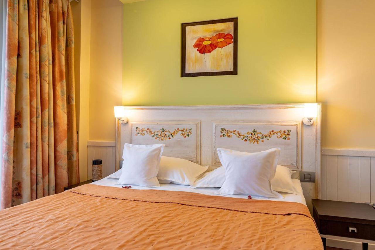 Casa Freya Hotel Busteni Bagian luar foto
