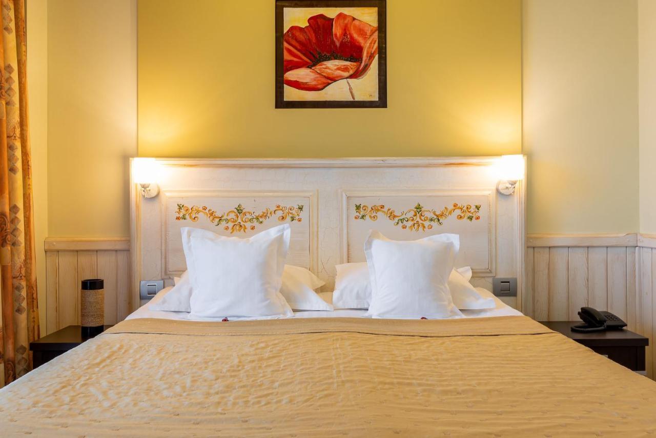 Casa Freya Hotel Busteni Bagian luar foto