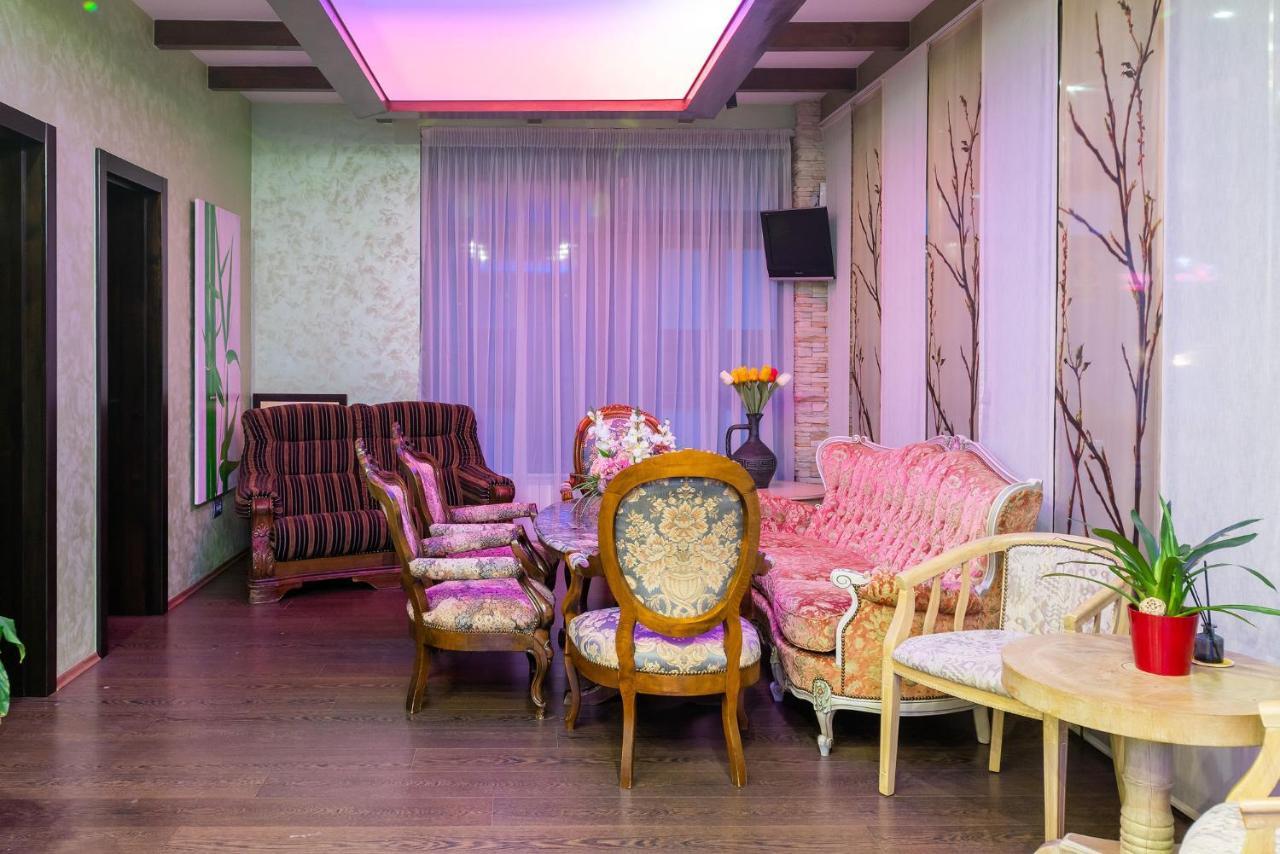 Casa Freya Hotel Busteni Bagian luar foto