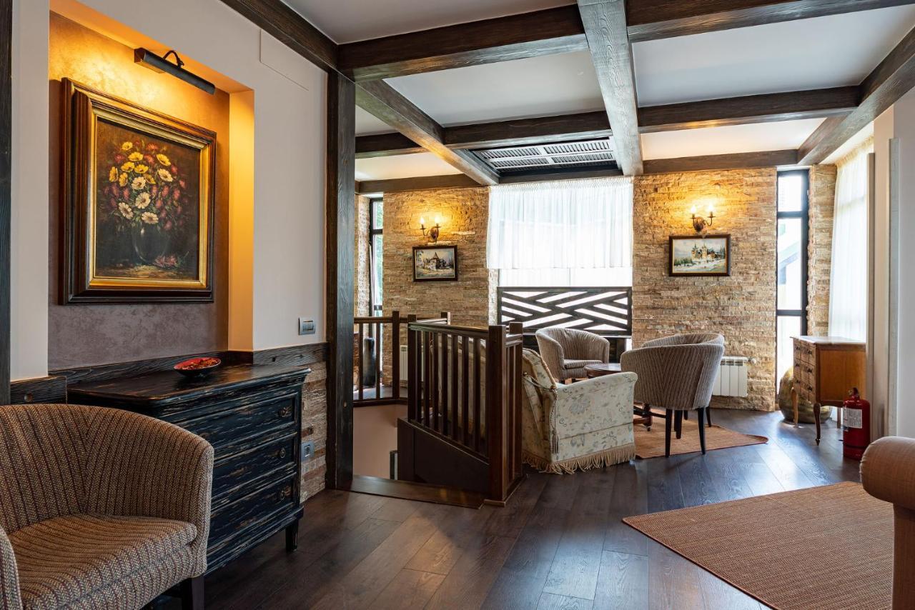 Casa Freya Hotel Busteni Bagian luar foto
