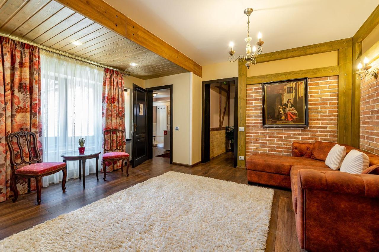 Casa Freya Hotel Busteni Bagian luar foto